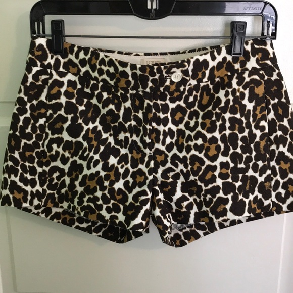 J Crew Shorts - Picture 1 of 3